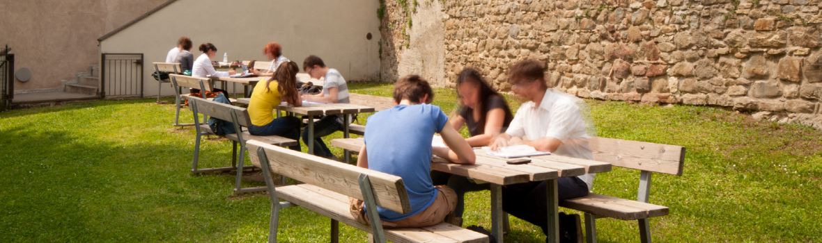 Studenti UniBg Sant'Agostino Scienze dell'Educazione Studenti UniBg Sant'Agostino Scienze dell'Educazione